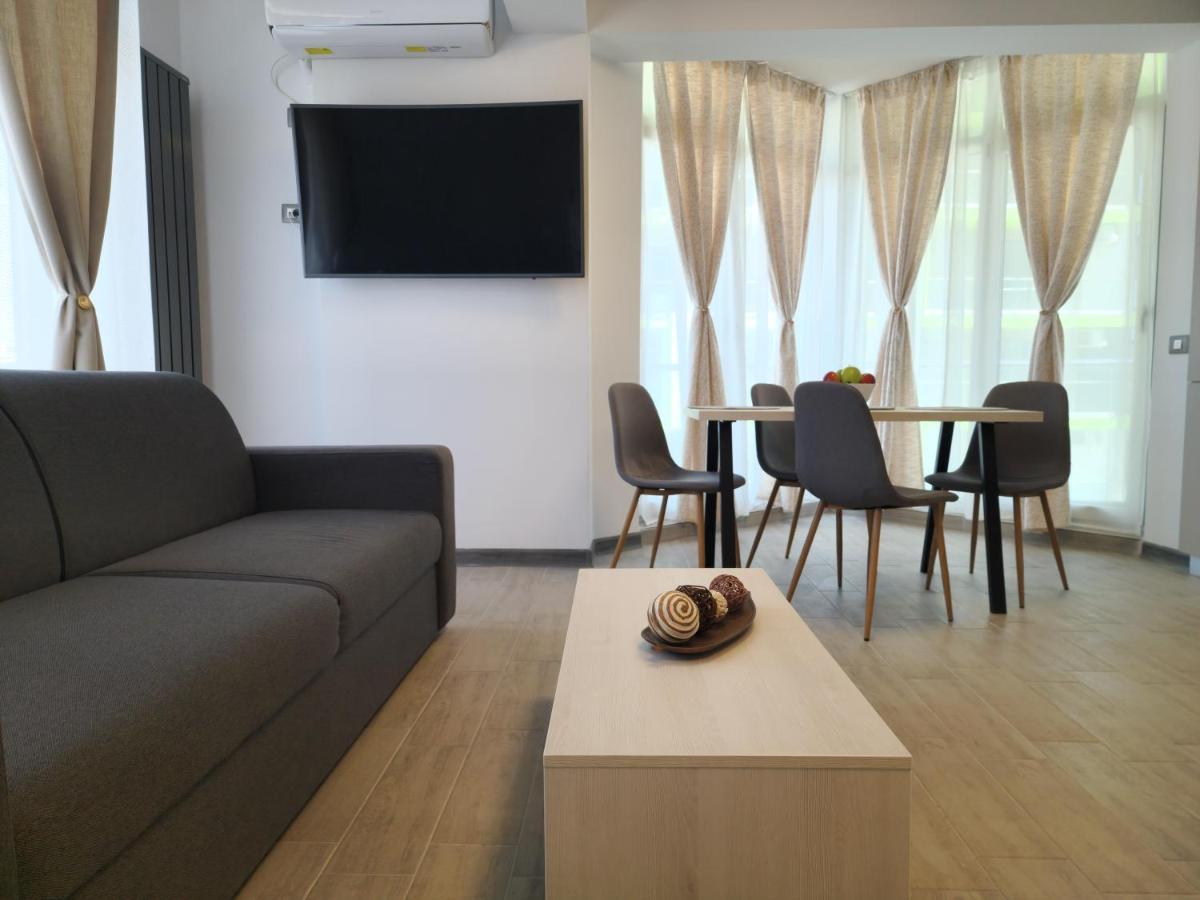 Cristalex Aparthotel & Spa Mamaia Nord Năvodari Exteriér fotografie