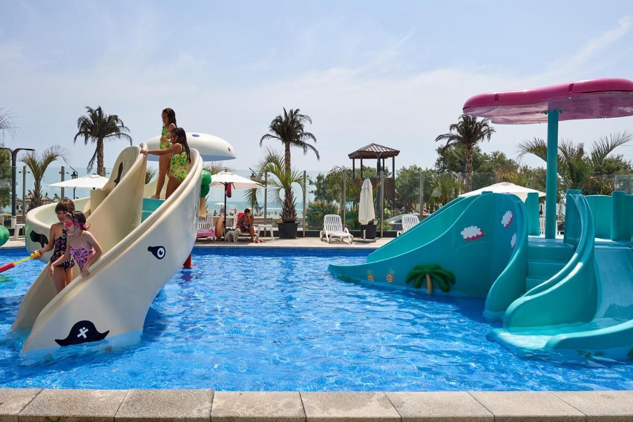 Cristalex Aparthotel & Spa Mamaia Nord Năvodari Exteriér fotografie